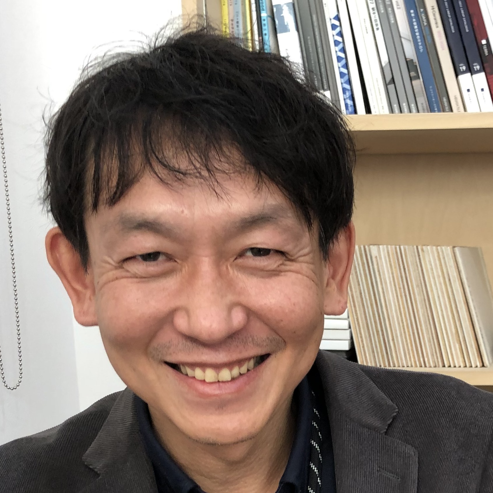 「ストーンスタイル」は薄くて軽く曲げられる 全く新しい「天然石」仕上材｜建設資材(163)｜評価の高い製品カタログ｜PlaNavi（プラナビ）